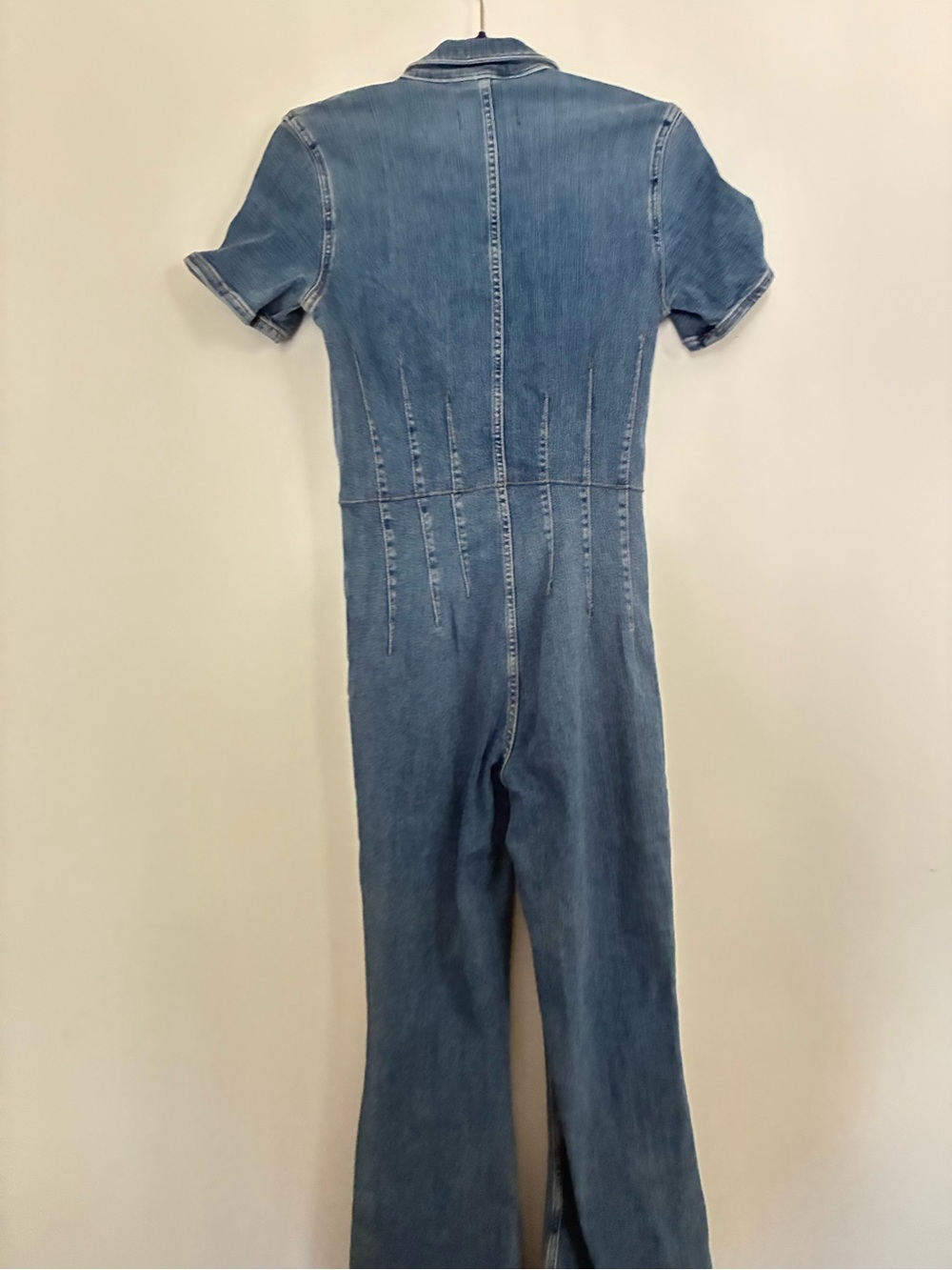 Free People We The Free Jayde Flare Leg Jumpsuit - Blue Denim small - Picture 6 of 7